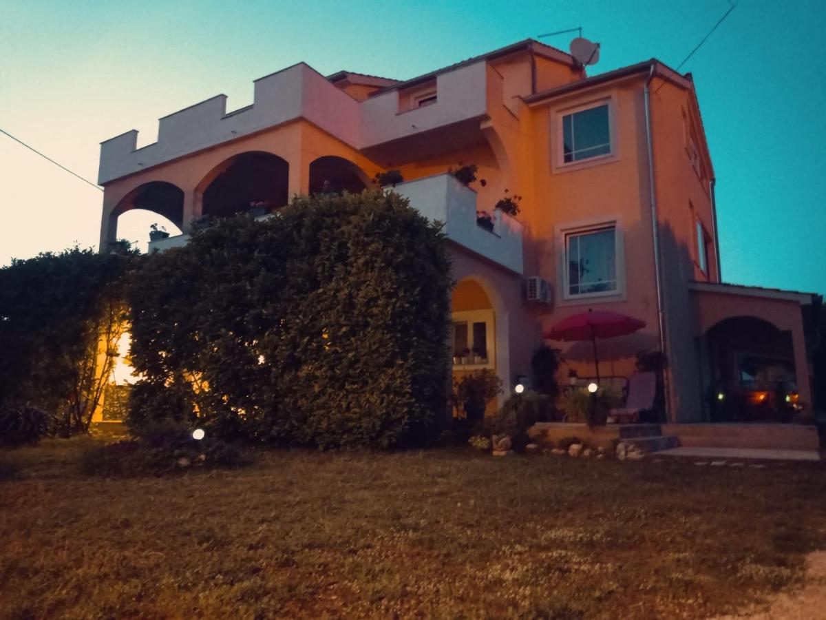ביוגראד נה מורו Apartmani Joja מראה חיצוני תמונה
