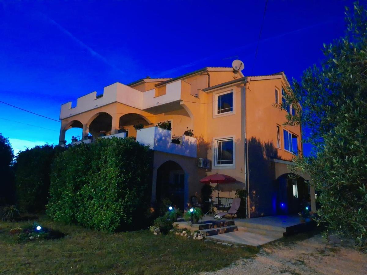 ביוגראד נה מורו Apartmani Joja מראה חיצוני תמונה